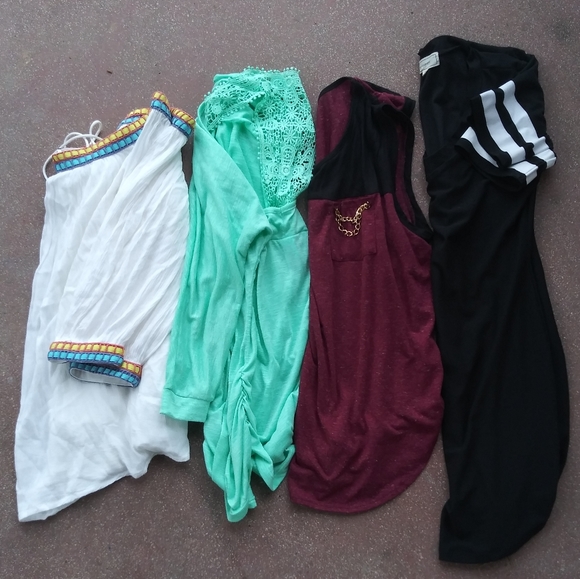 Tops - Lot of medium summer shirts